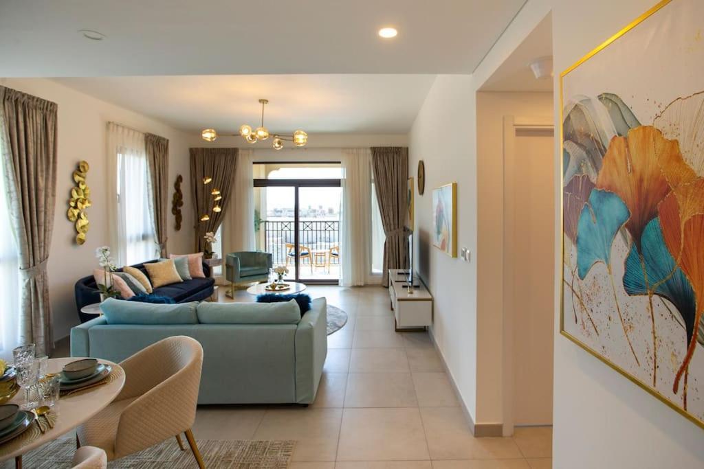 Veluxa - Luxury And Bright 1 Bedroom Apartment, Burj View! Dubai Eksteriør bilde